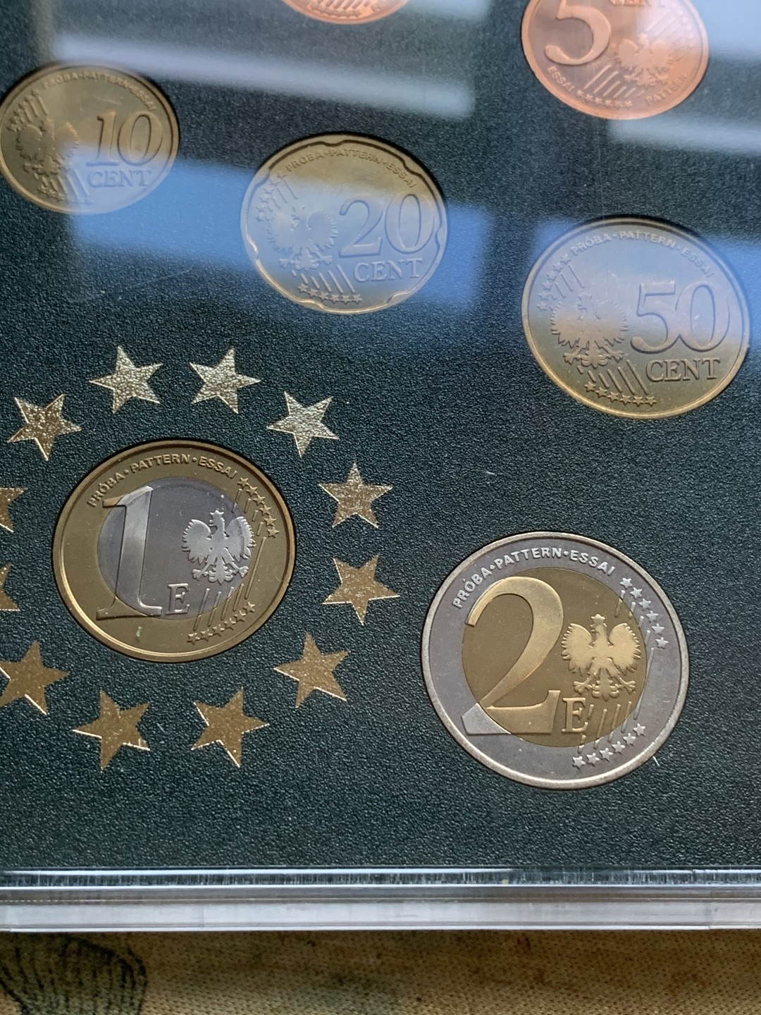 《竞宝斋》第77场-本周日，周一，周四3场拍卖（全场不限金额包邮） 卡装 波兰2004年 八枚套1分到2欧元 ESSAI厂试铸欧元套币