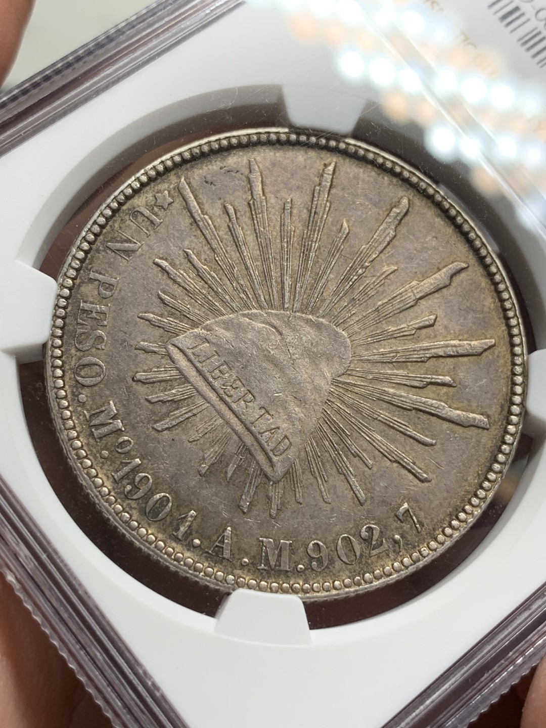 《竞宝斋》第77场-本周日，周一，周四3场拍卖（全场不限金额包邮） NGC MS-61 1901年墨西哥鹰洋 /深彩老包浆，底板和细节都非常好