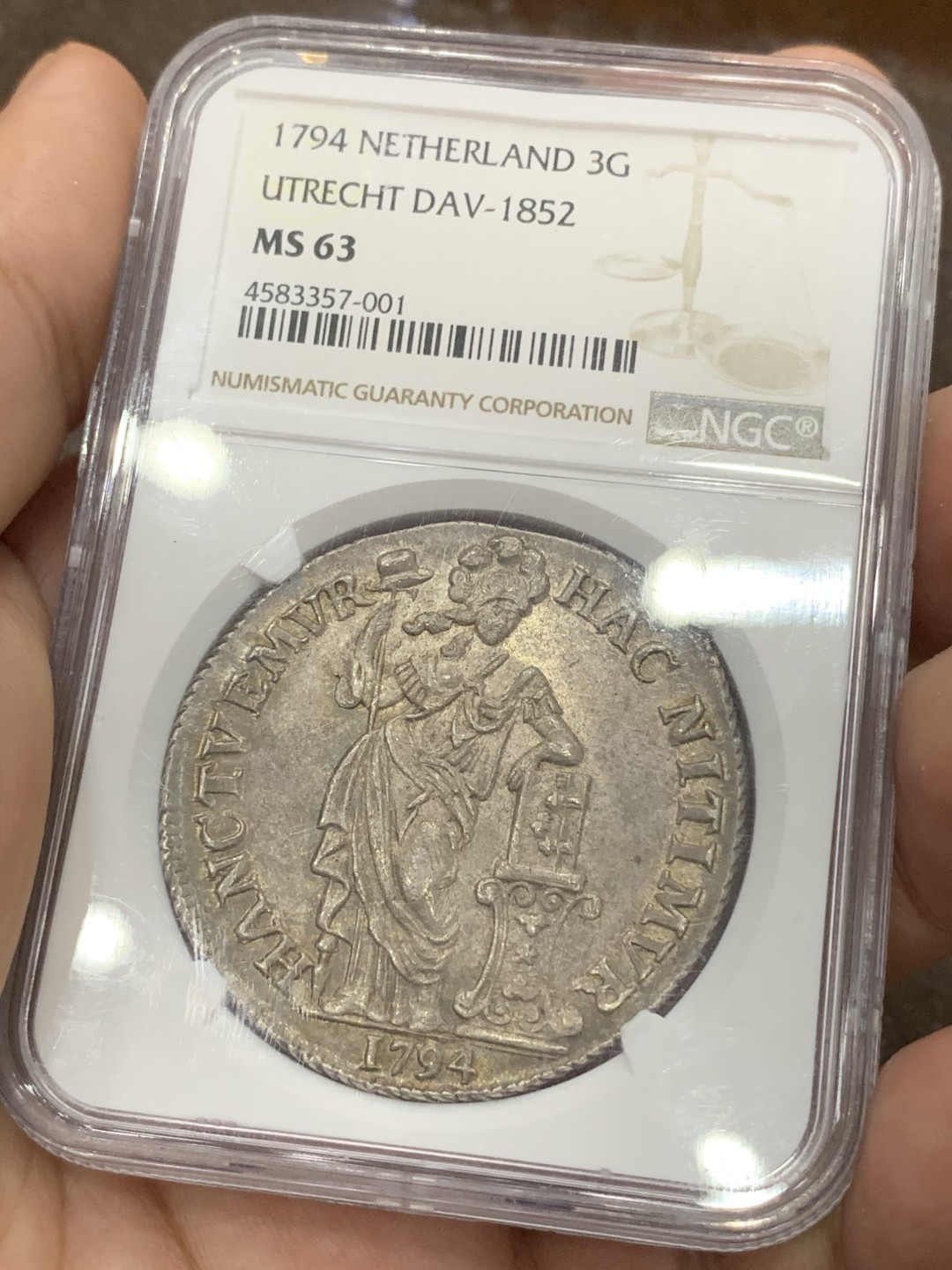 《竞宝斋》第77场-本周日，周一，周四3场拍卖（全场不限金额包邮） NGC-MS63 荷兰 1794年 站人3盾大银币 高分深打 脸部非常的清晰 包浆也很不错