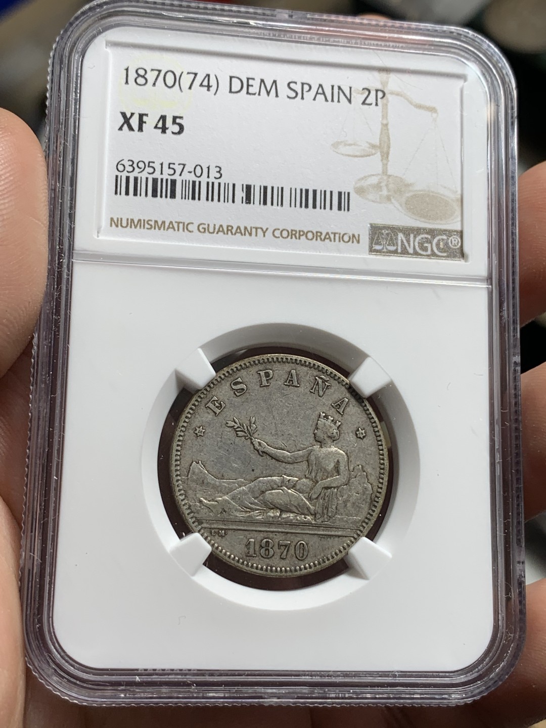 《竞宝斋》第77场-本周日，周一，周四3场拍卖（全场不限金额包邮） NGC-XF45 西班牙 1870年 坐人拿花小双柱 2比塞塔银币 原味好品