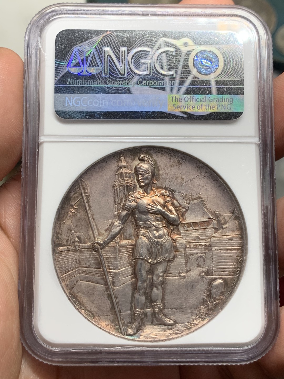 《竞宝斋》第77场-本周日，周一，周四3场拍卖（全场不限金额包邮） NGC-MS62 瑞士索洛图 1895年 射击节 45MM直径大银章 双面粉色包浆 高浮雕 设计精美 季军分