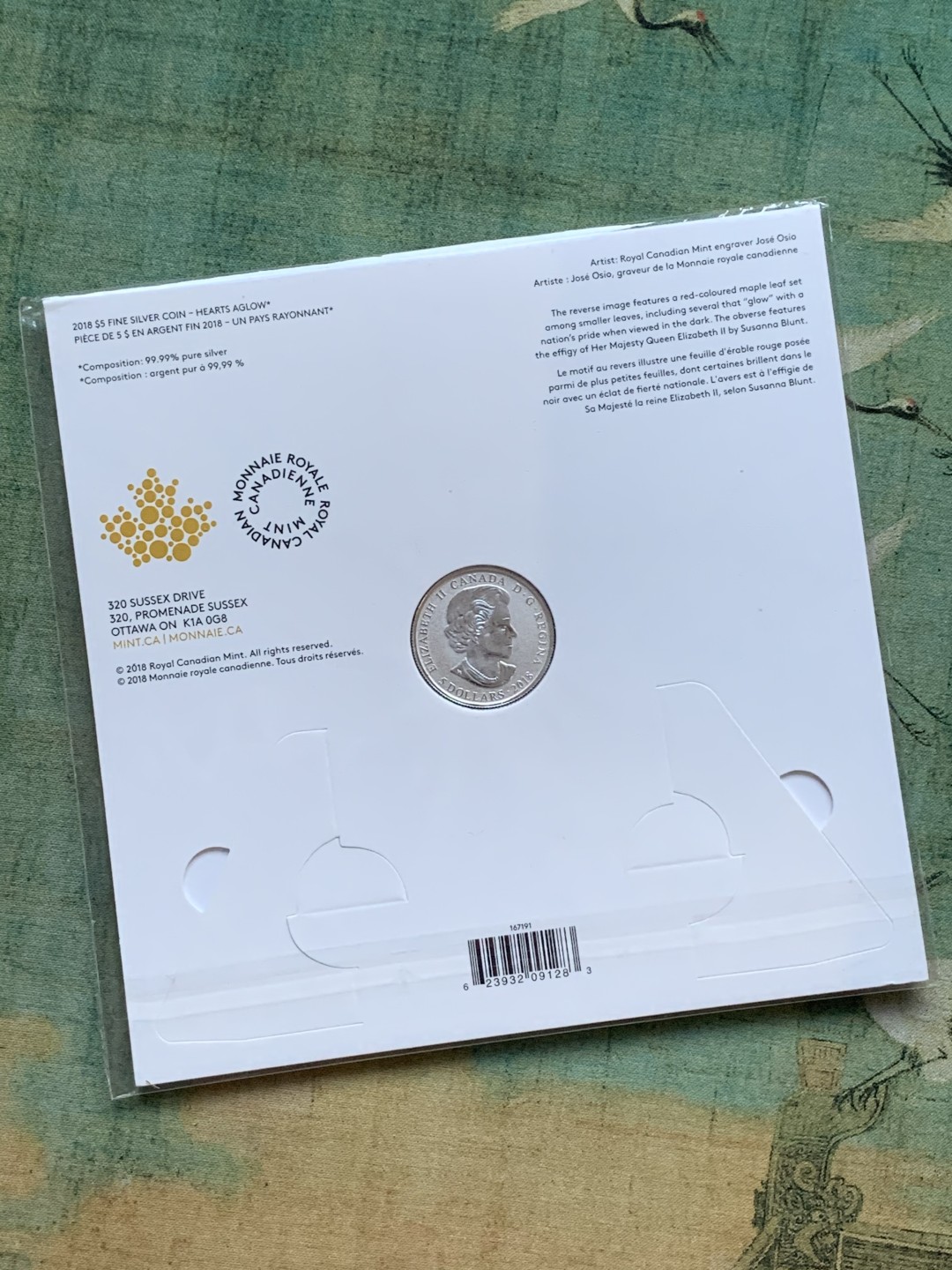 《竞宝斋》第77场-本周日，周一，周四3场拍卖（全场不限金额包邮） 礼品装 加拿大2018年 5元 大红枫叶彩色银币 8克 纯银