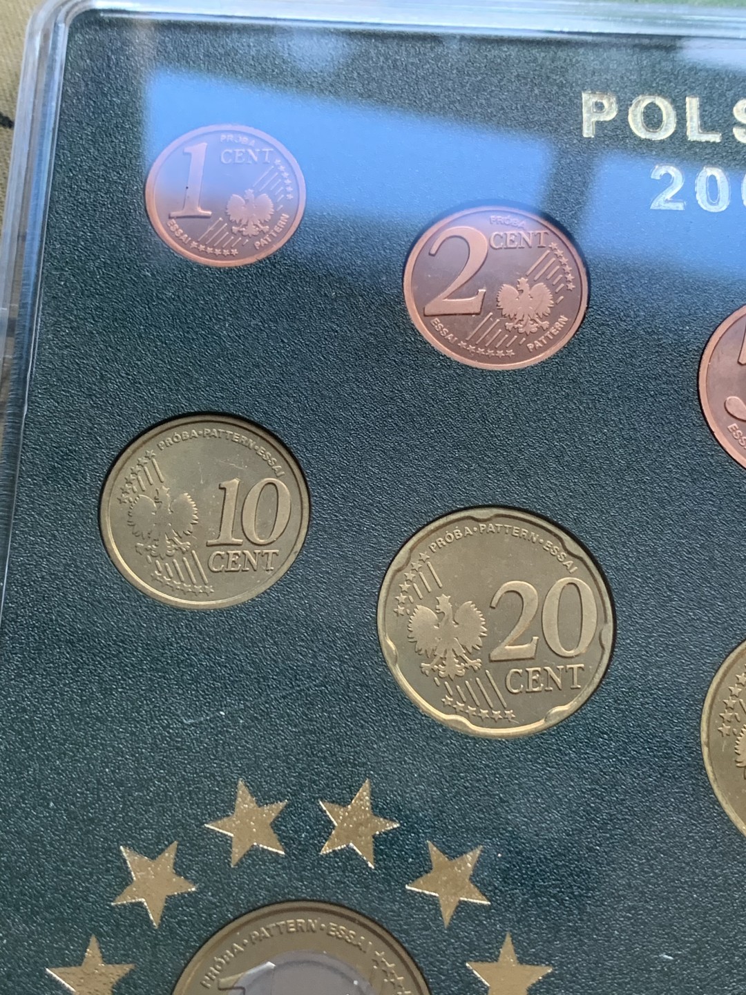 《竞宝斋》第77场-本周日，周一，周四3场拍卖（全场不限金额包邮） 卡装 波兰2004年 八枚套1分到2欧元 ESSAI厂试铸欧元套币