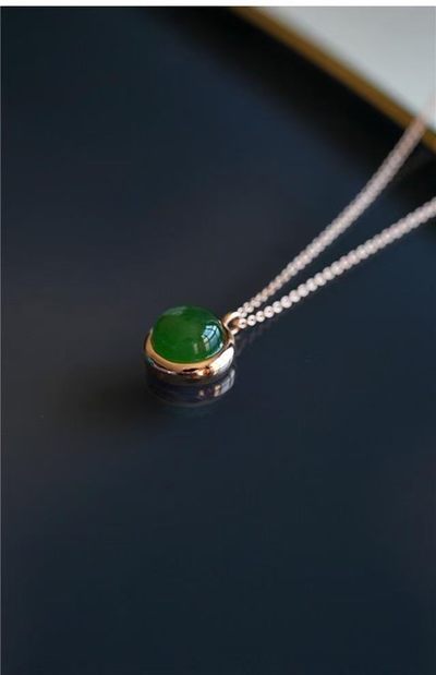 和田玉碧玉锁骨链老坑料冰透菠菜绿碧玉吊坠女s925银金吊坠 - 和田玉碧玉锁骨链老坑料冰透菠菜绿碧玉吊坠女s925银金吊坠
