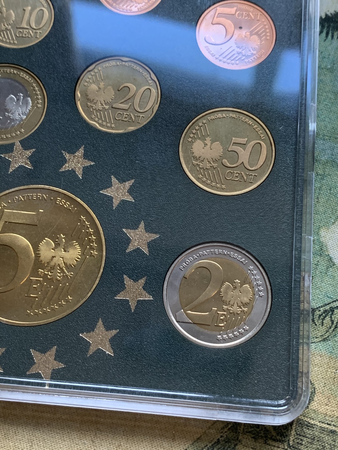 《竞宝斋》第77场-本周日，周一，周四3场拍卖（全场不限金额包邮） 卡装 波兰2004年 九枚套1分到5欧元 ESSAI厂试铸欧元套币