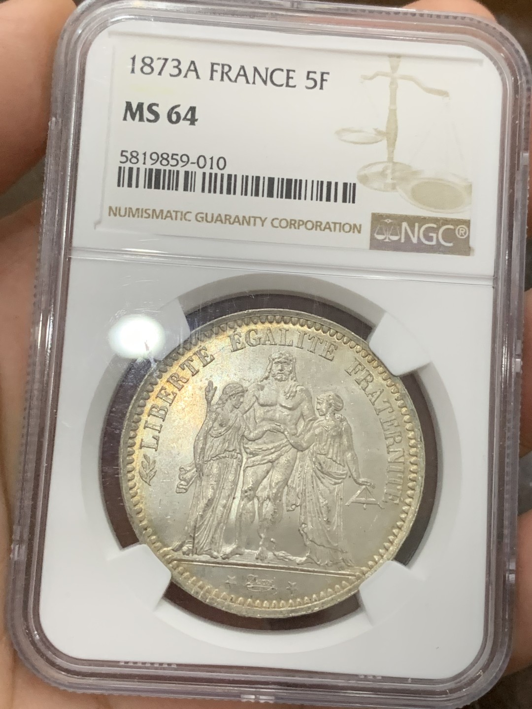 《竞宝斋》第77场-本周日，周一，周四3场拍卖（全场不限金额包邮） NGC-MS64 法国 1873年 大力神5法郎 银币 淡金色环彩 细节好 状态佳 