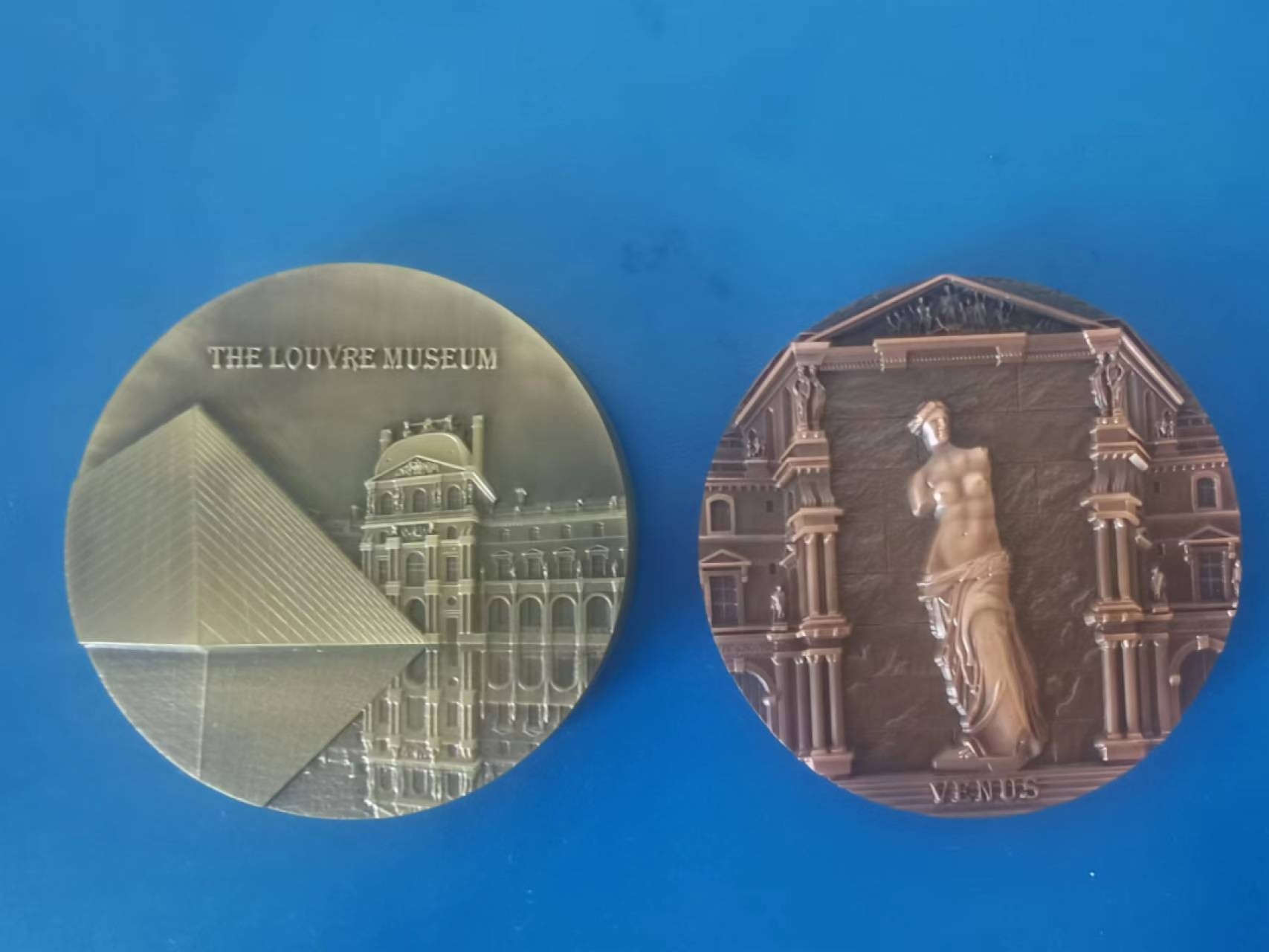 国章精选 卢浮宫黄紫铜一对