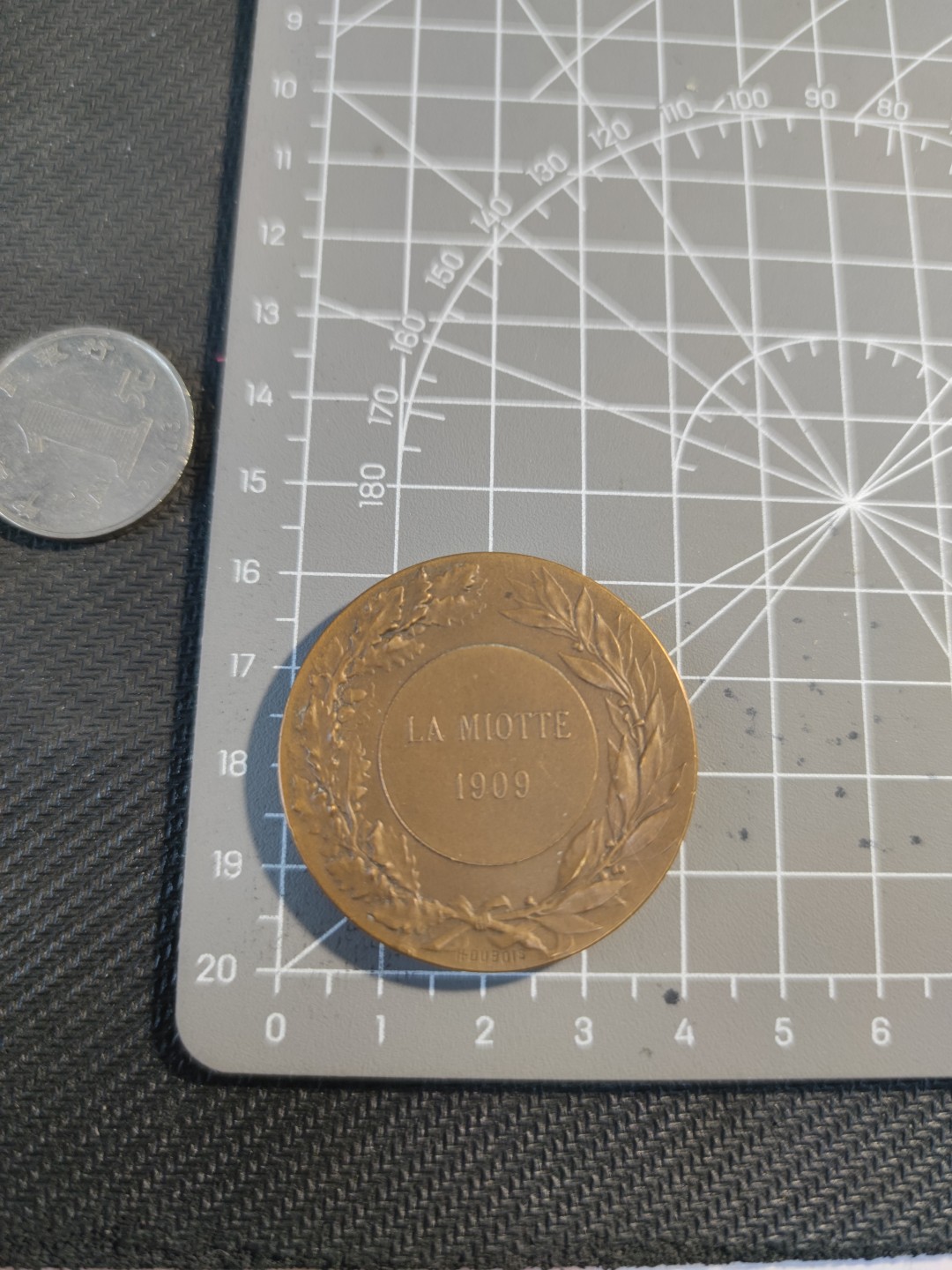 gush小明220727 法国1909射击节纪念铜章