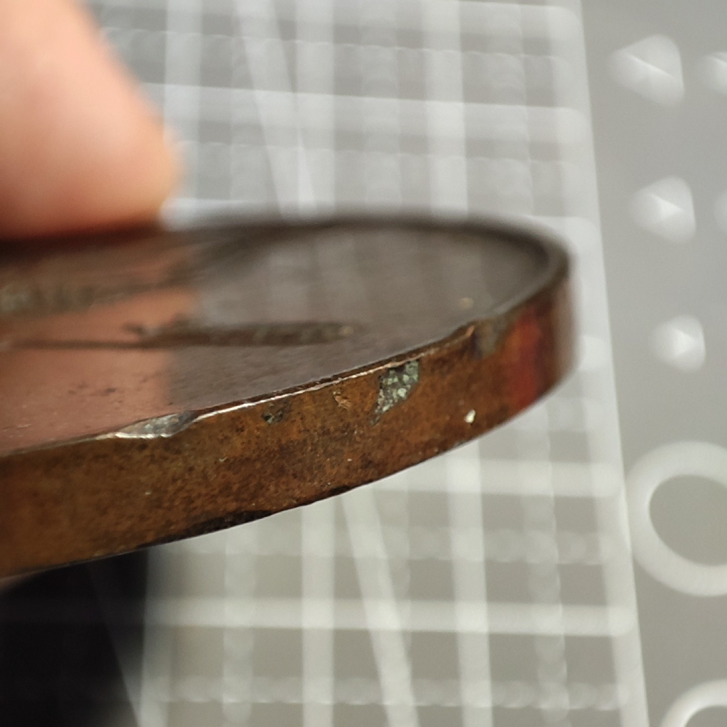 gush小明220727 1878法国塞纳河畔纽伊市技术协会铜章 品相如图，边缘一些磕碰