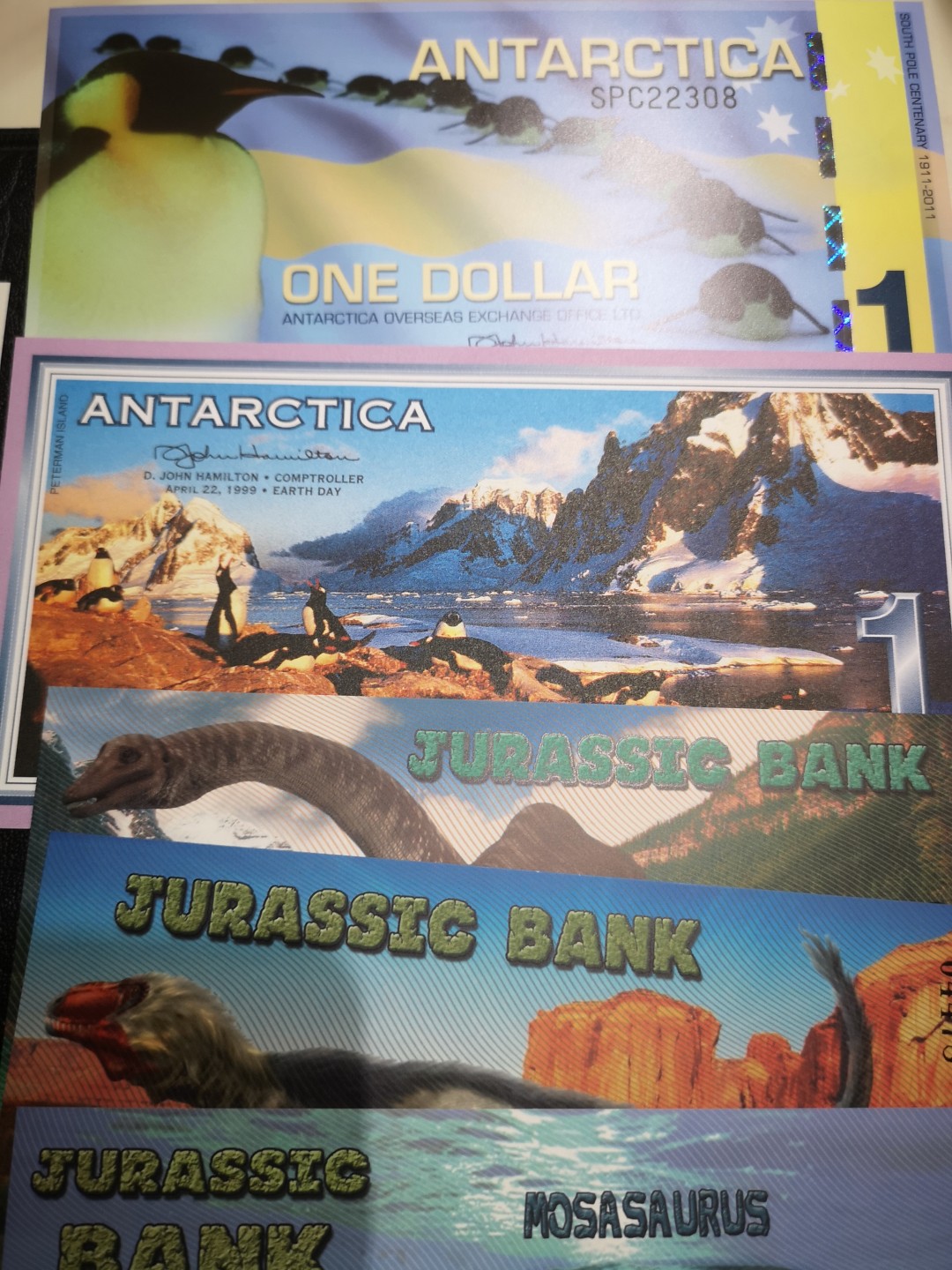 《外钞收藏家》第一百九十一期 几个版本精美商业钞 14张一起 全新