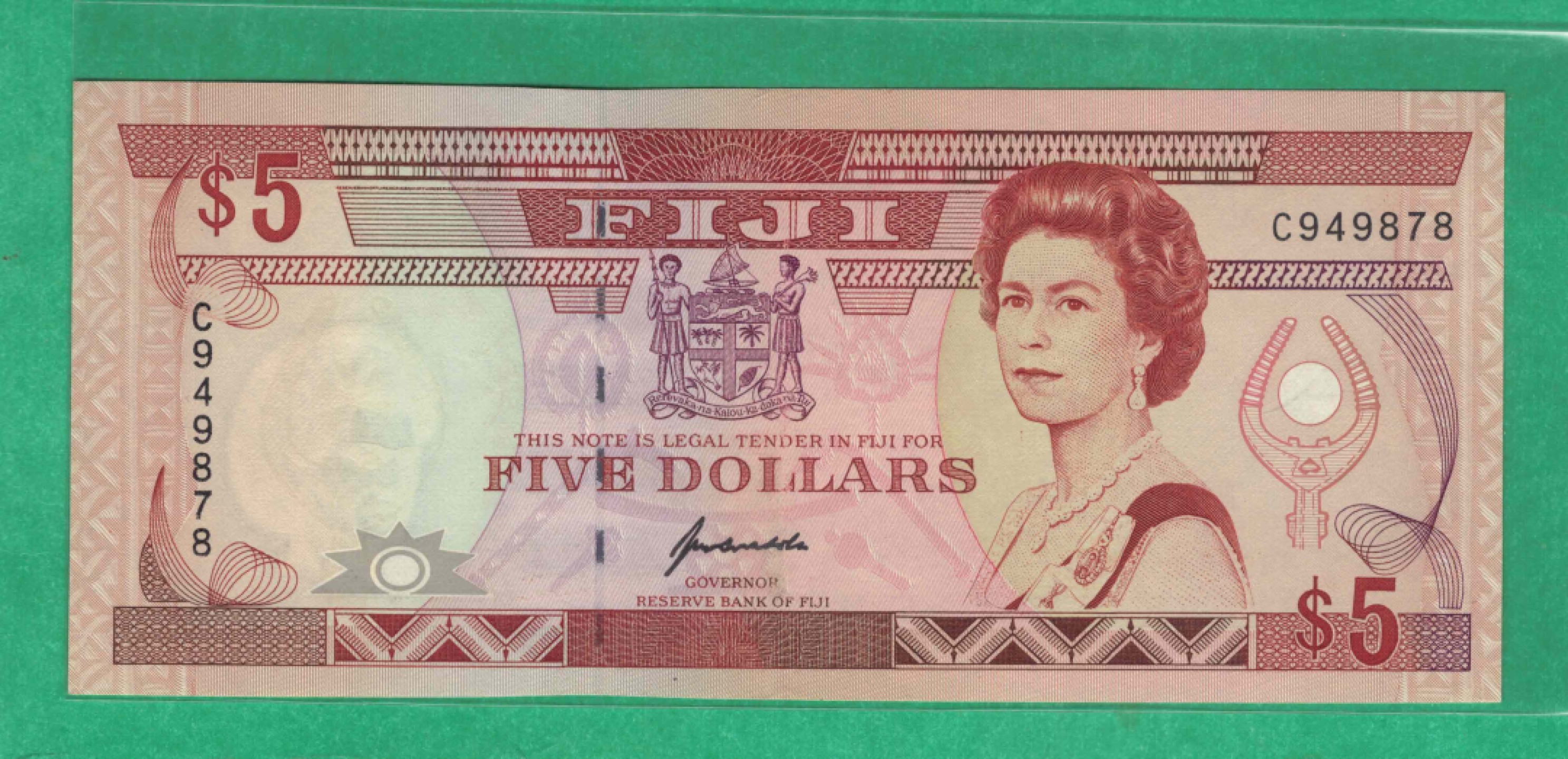 斐济1992年5元 C冠 实物图 UNC    