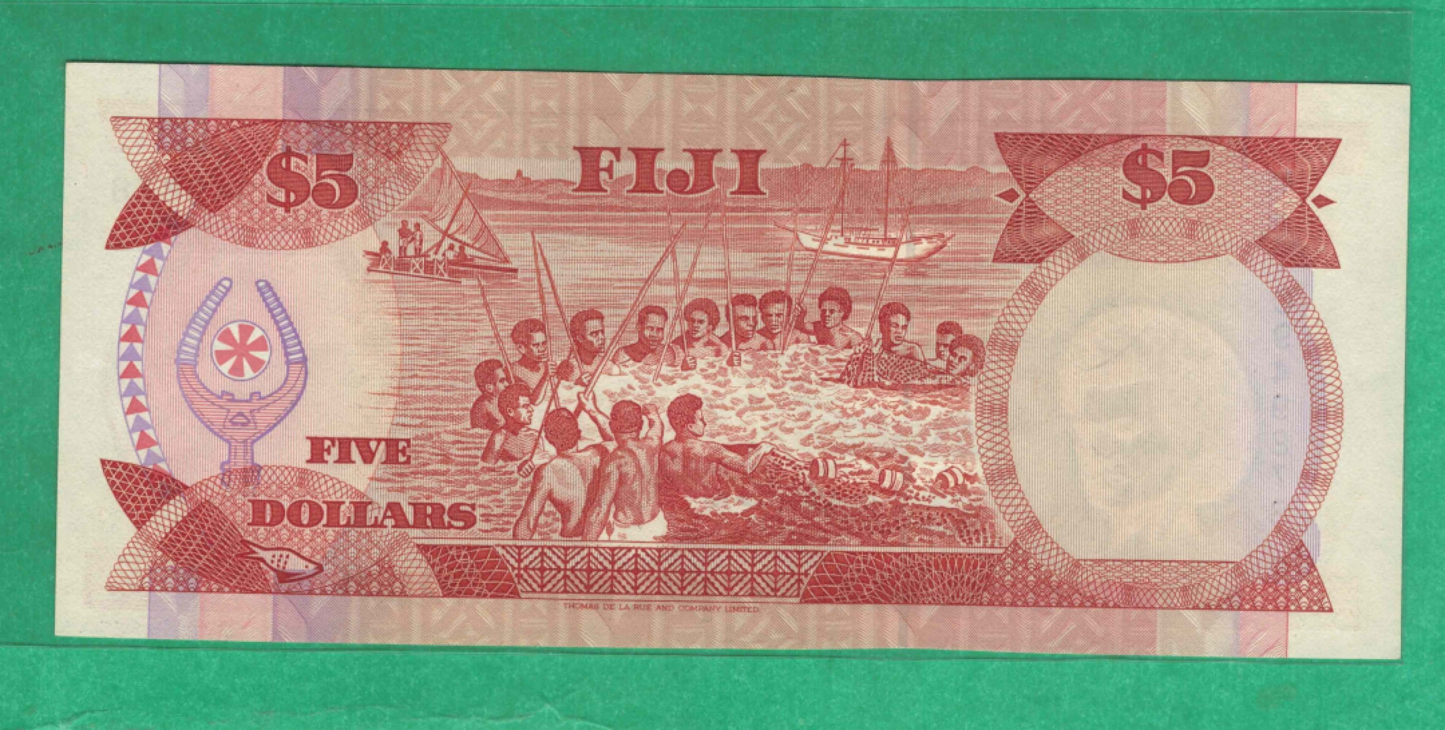 斐济1992年5元 C冠 实物图 UNC    