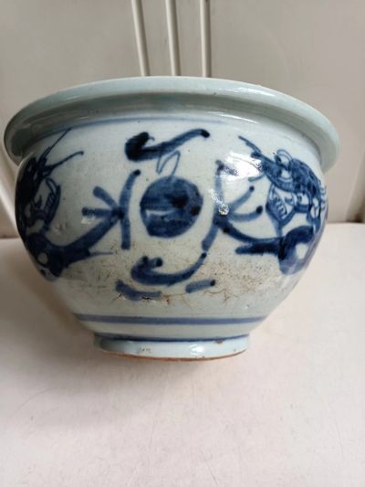 清中期青花瓷二龙戏珠大香炉 - 清中期青花瓷二龙戏珠大香炉