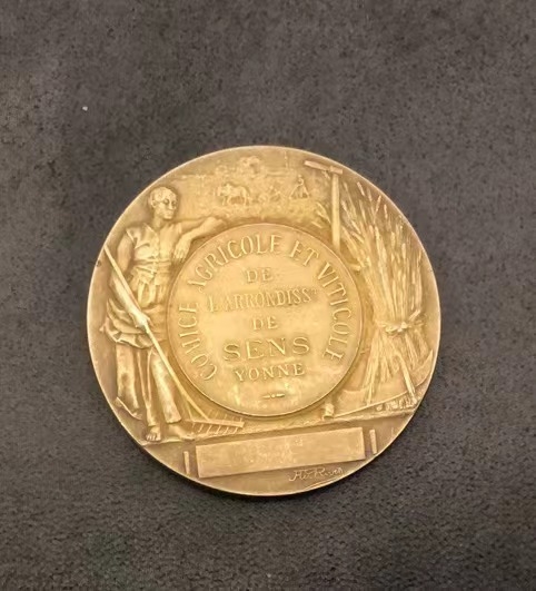 第十期新艺术麦朵尔 农业奖章