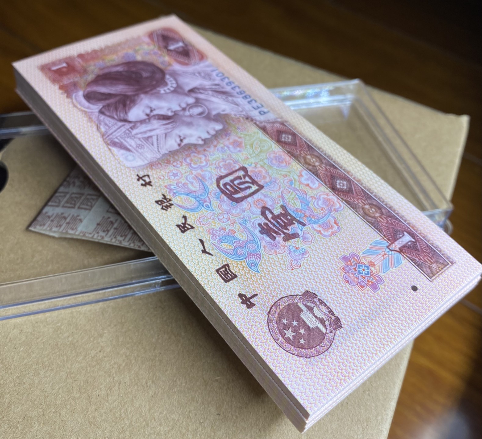 大黄蜂拍卖第60期 801金龙王裸币PE38639301百连，绝品无斑