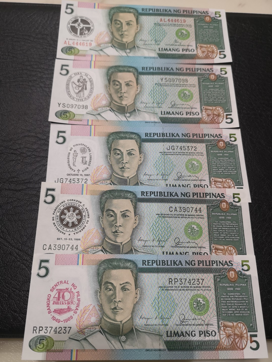 《外钞收藏家》第一百九十一期 菲律宾5比索五张 全部是纪念钞 全新 但都有星星点点潮点