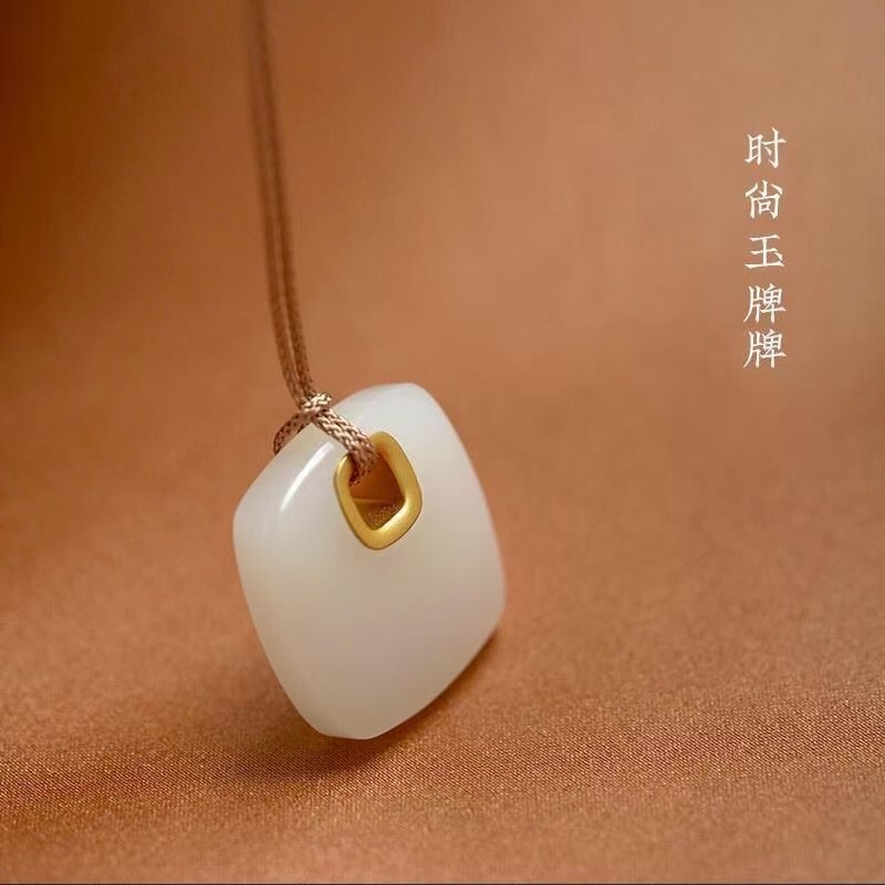 和田玉新品白玉玉牌纯银包金镶玉牌时尚玉牌镂空玉器墨玉牌镶玉坠