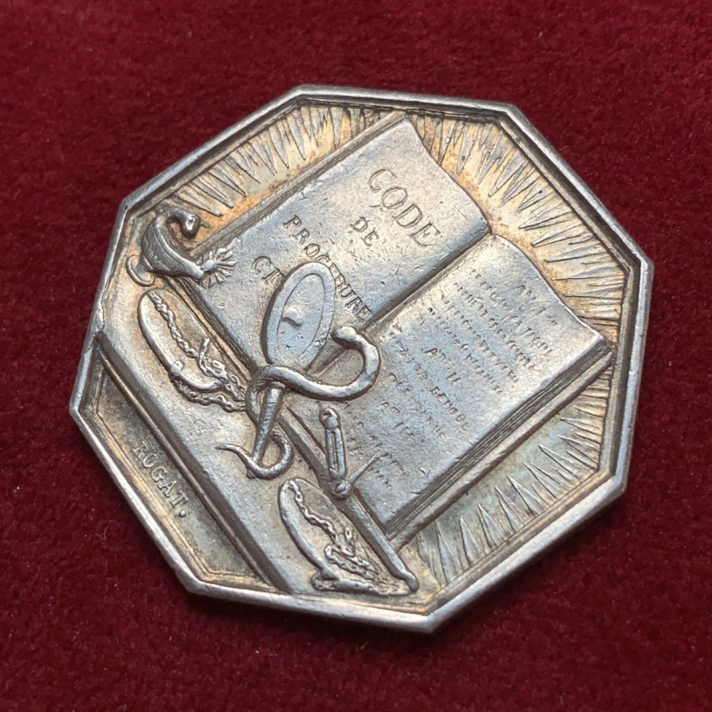 《竞宝斋》第79场-本周日，周一，周四3场拍卖（全场不限金额包邮） 法国 19世纪 自然科学医学学院  JETON银质八角 对角35.8mm  重14.8克