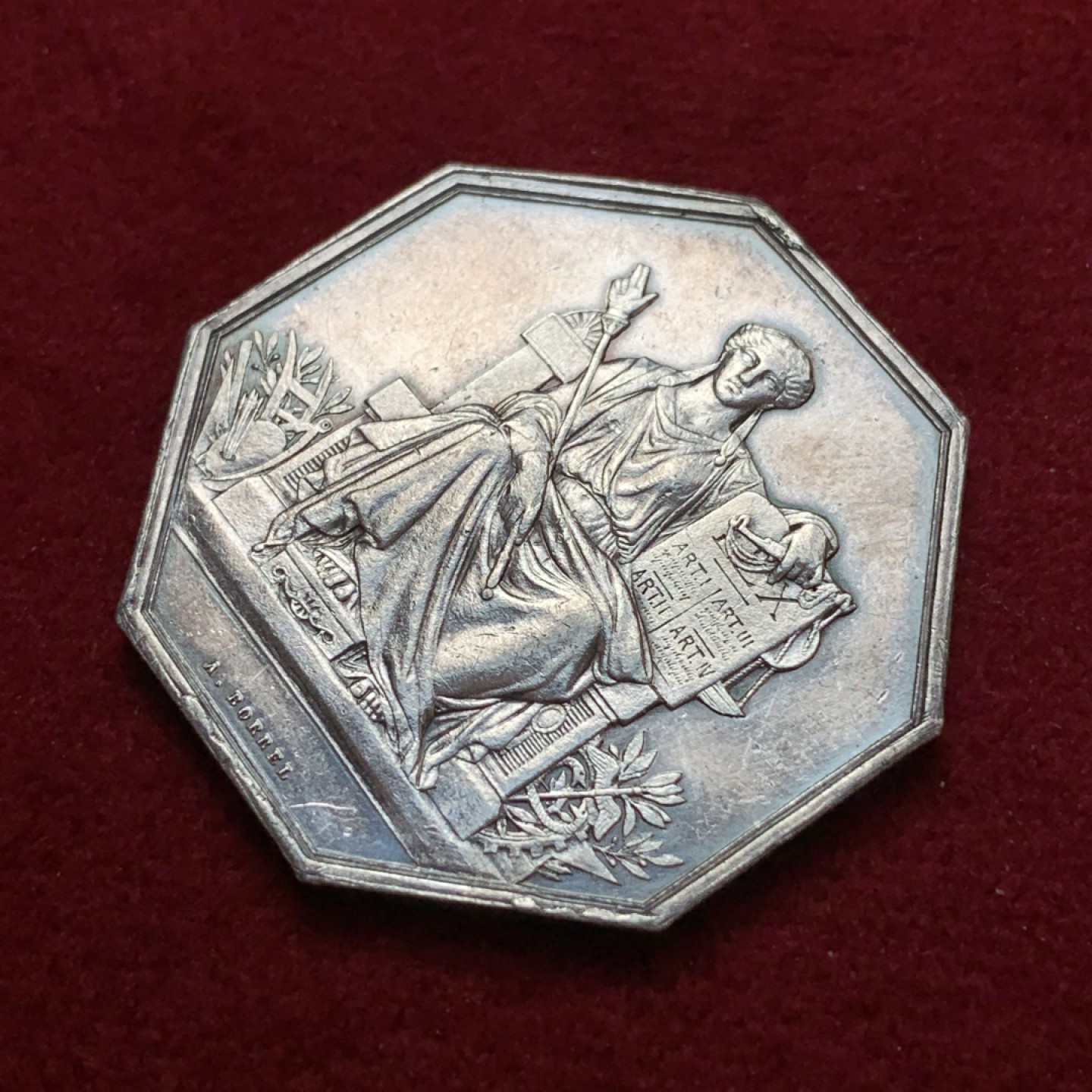 《竞宝斋》第79场-本周日，周一，周四3场拍卖（全场不限金额包邮） 法国 19世纪 巴黎公证人女神 JETON银质八角