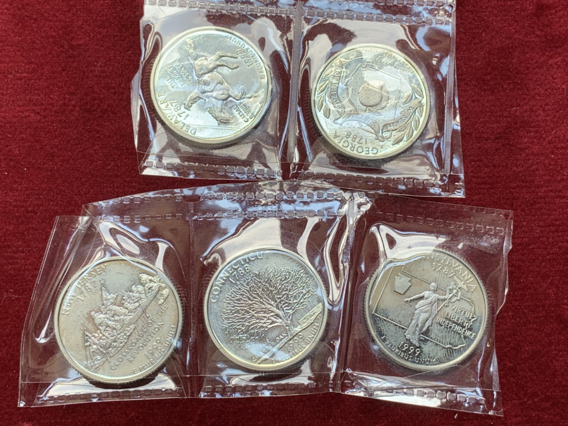 《竞宝斋》第79场-本周日，周一，周四3场拍卖（全场不限金额包邮） 美国 1999年 25美分 精制纪念币 5枚一组