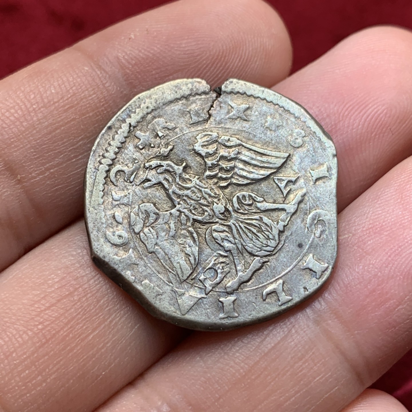 《竞宝斋》第79场-本周日，周一，周四3场拍卖（全场不限金额包邮） 少见品种 菲利普三世（兼西西里国王） 1612年4塔里，10克 银币