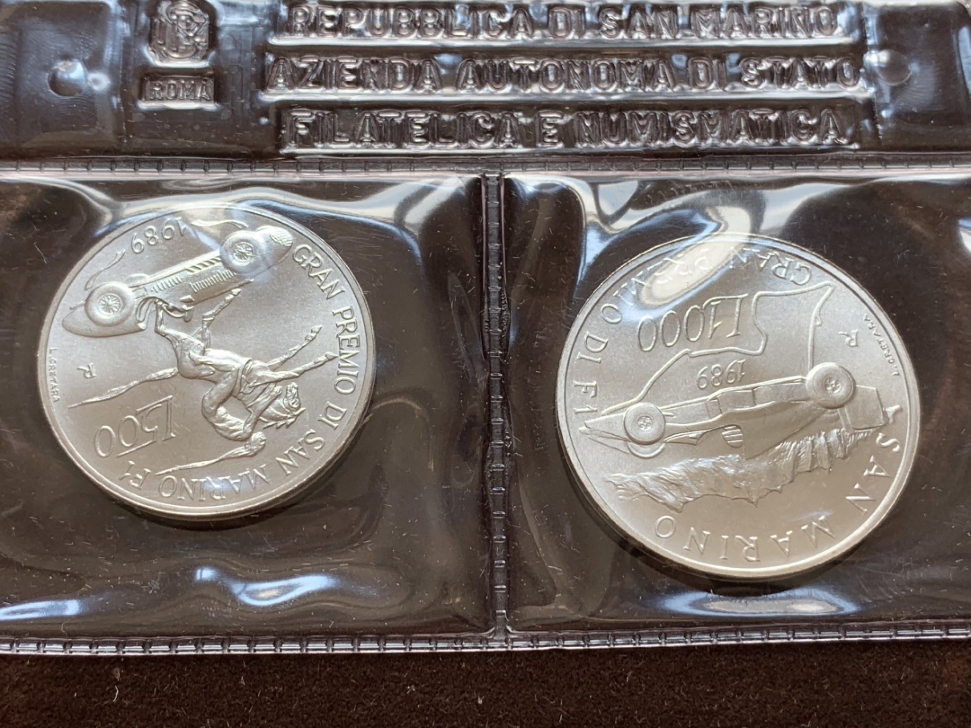 《竞宝斋》第79场-本周日，周一，周四3场拍卖（全场不限金额包邮） 原盒证书 圣马力诺 1989年 F1大奖赛纪念 500和1000里拉 银币