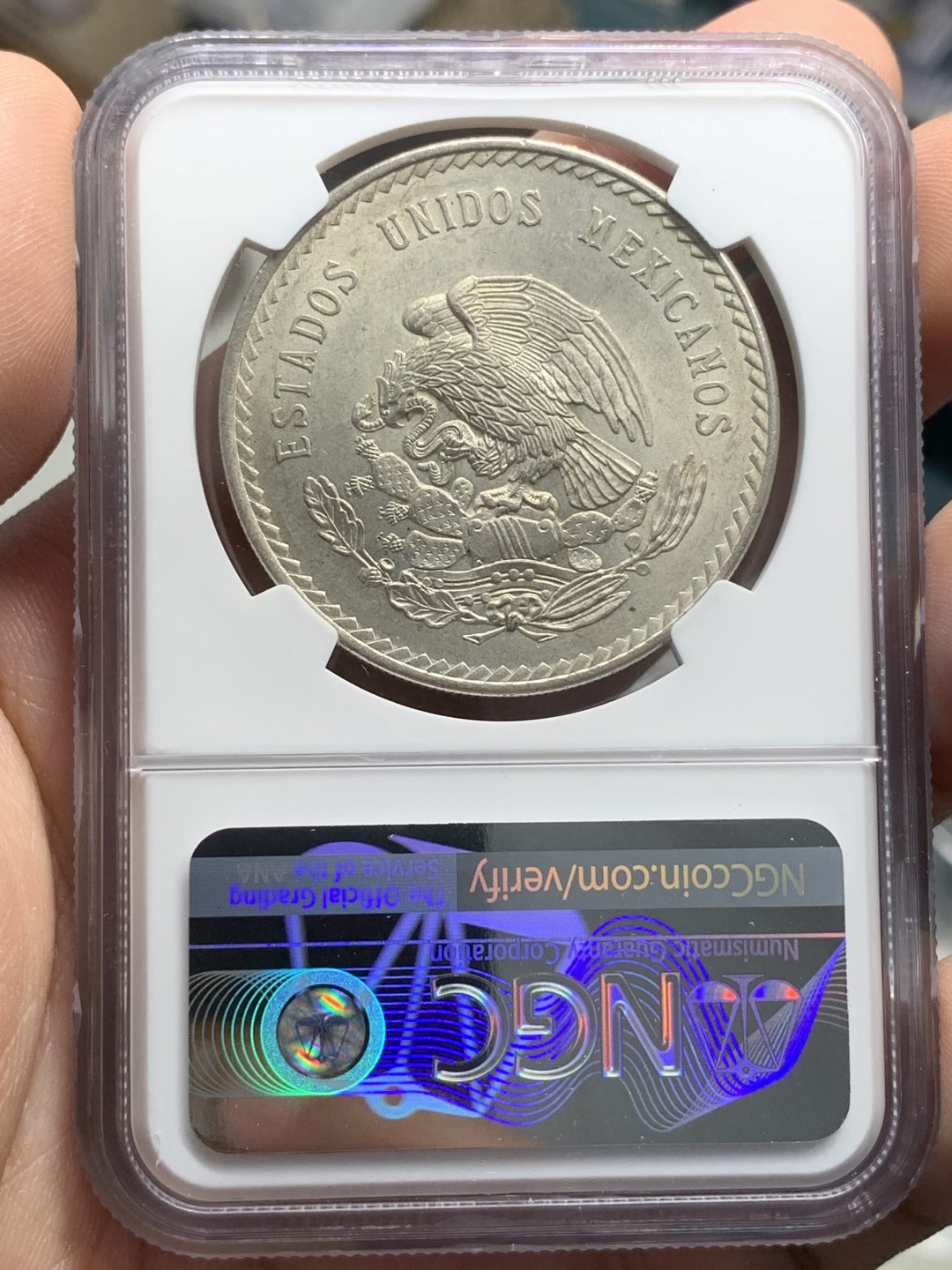 《竞宝斋》第79场-本周日，周一，周四3场拍卖（全场不限金额包邮） NGC-MS63 墨西哥 1948年印第安人头像 5比索超大型银币 原光好品