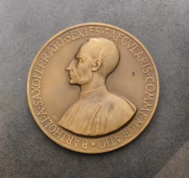 第十三场新艺术麦朵尔 巴托尔迪神父