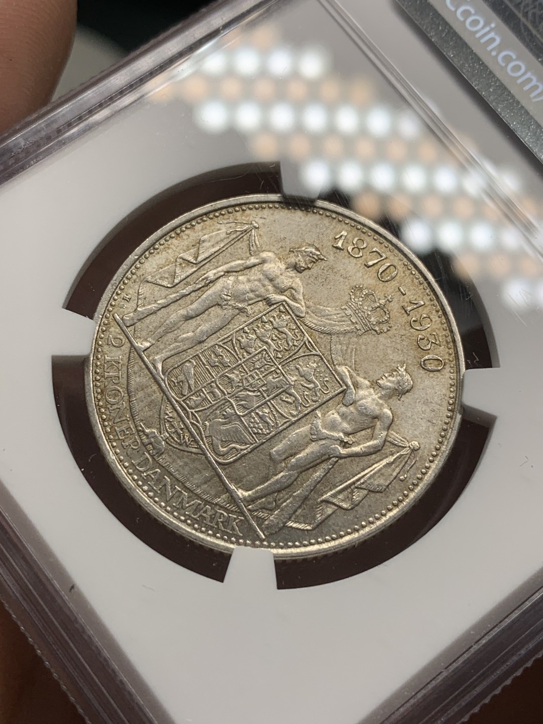 《竞宝斋》第79场-本周日，周一，周四3场拍卖（全场不限金额包邮） NGC-MS64 丹麦 1930年 六十周年纪念 2克朗大银币 少见品相 顶级品相