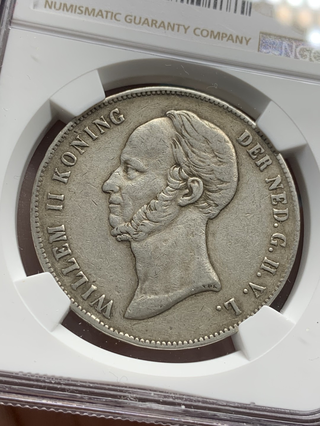 《竞宝斋》第79场-本周日，周一，周四3场拍卖（全场不限金额包邮） NGC-VF35 荷兰 1848年威廉二世长脖子版 2.5盾 大银币 此版出分很难很难