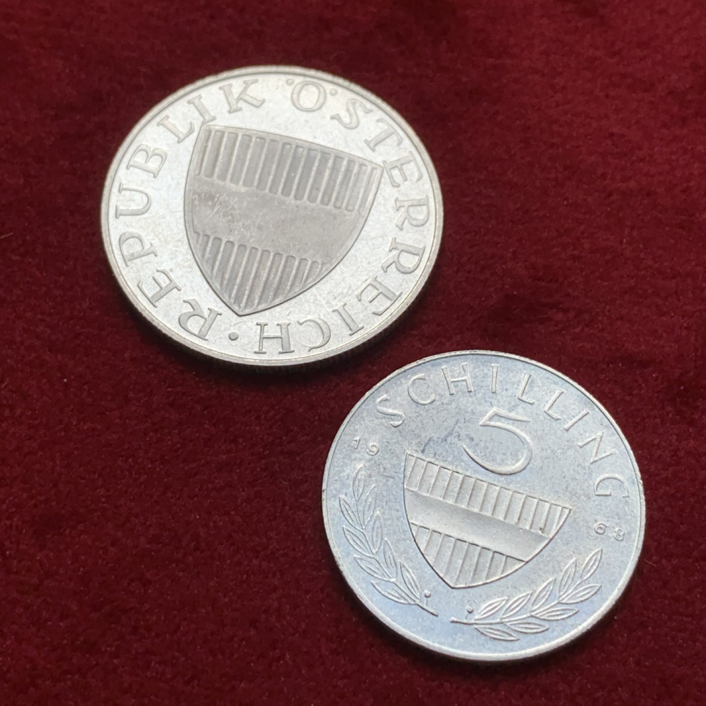 《竞宝斋》第79场-本周日，周一，周四3场拍卖（全场不限金额包邮） 奥地利 1968年 5/10先令 精制银币 一对