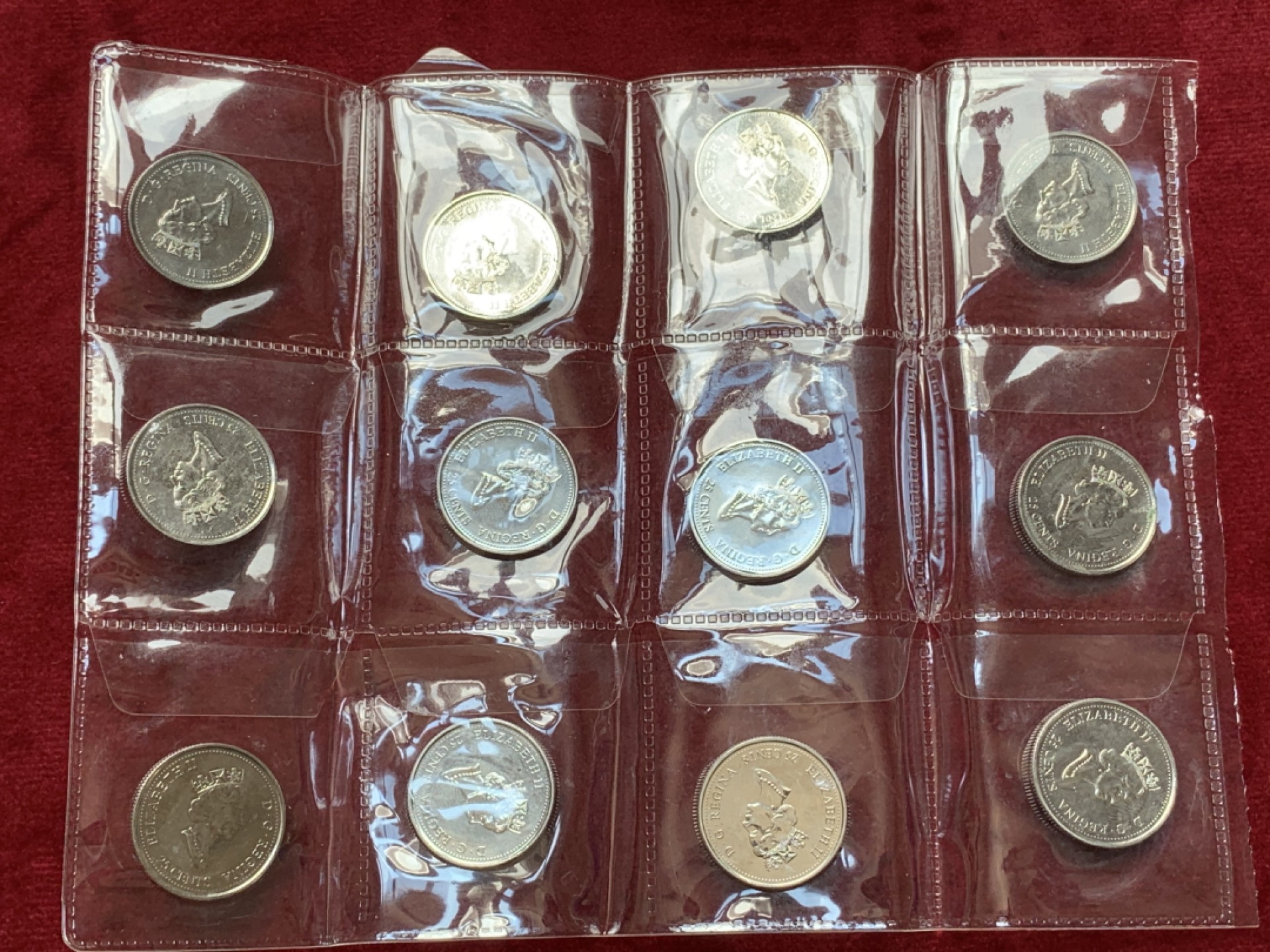 《竞宝斋》第79场-本周日，周一，周四3场拍卖（全场不限金额包邮） 加拿大 2000年 25分 纪念币 12枚一组