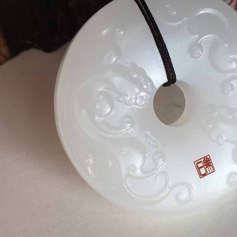 天然正品羊脂白玉貔貅吊坠阿富汗玉男款平安扣项链挂坠玉石48mm