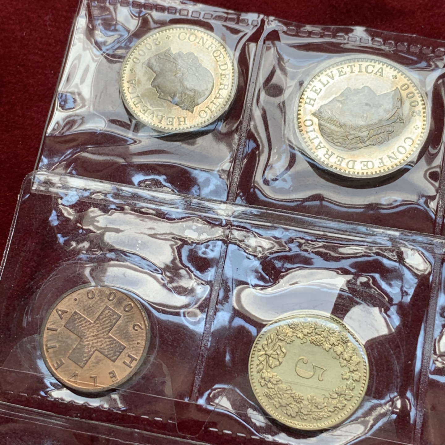 《竞宝斋》第79场-本周日，周一，周四3场拍卖（全场不限金额包邮） 瑞士 2000年 2001年 套币各一组