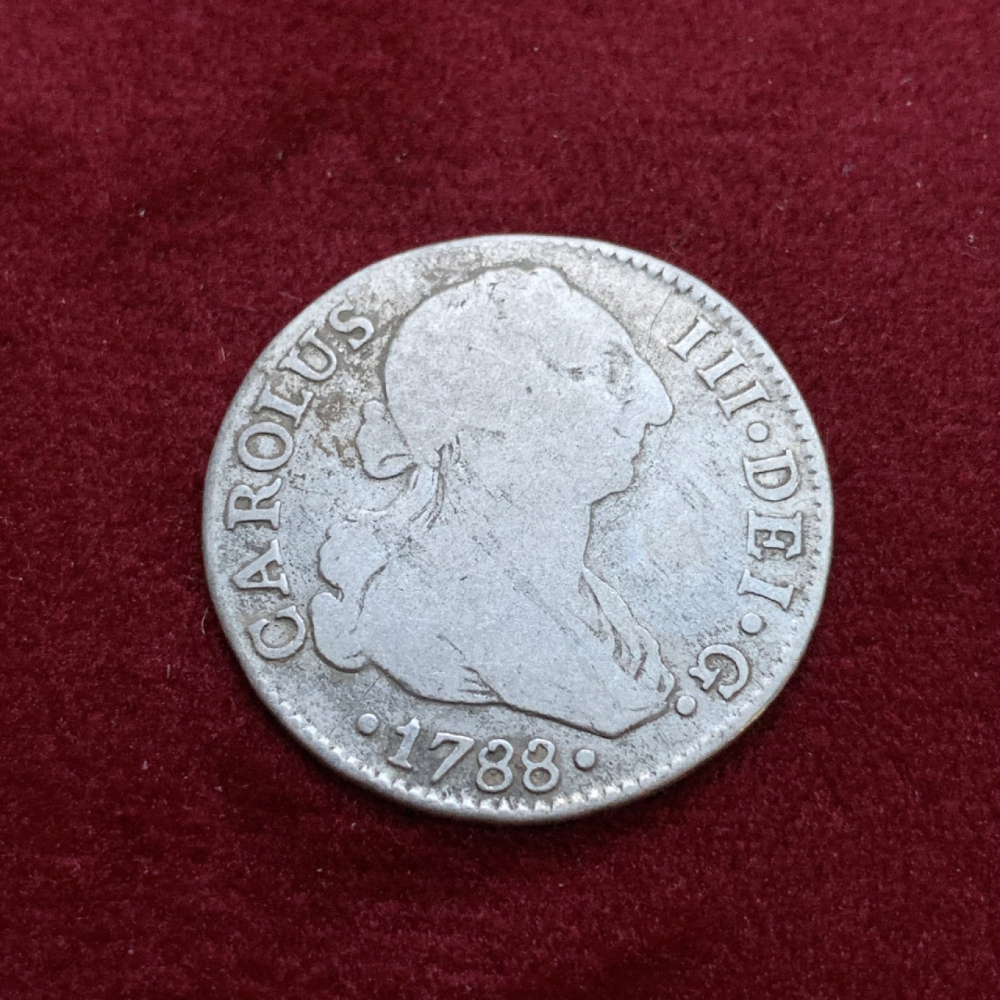 《竞宝斋》第79场-本周日，周一，周四3场拍卖（全场不限金额包邮） 西班牙塞维利亚 1788年 卡洛斯三世 2R 银币 本土早期小双柱 非常少见