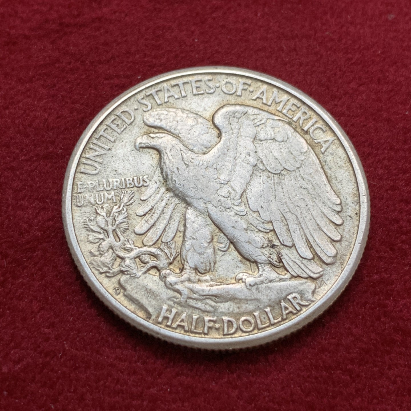 《竞宝斋》第79场-本周日，周一，周四3场拍卖（全场不限金额包邮） 美国1945年 行走女神 半圆 银币 品不错