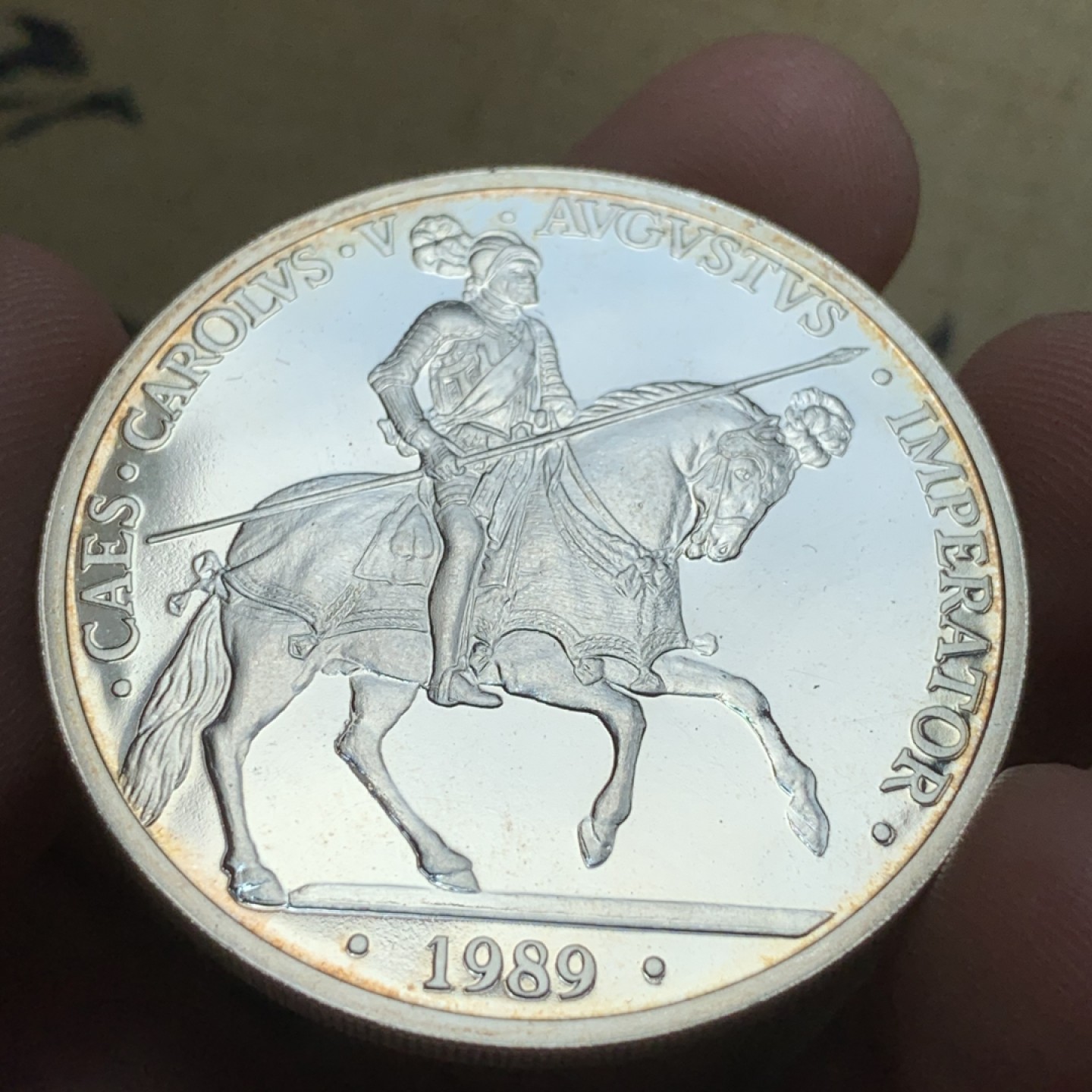 《竞宝斋》第79场-本周日，周一，周四3场拍卖（全场不限金额包邮） 原盒证书西班牙1989年 马剑骑士 5ECU 精制大银币33.62克