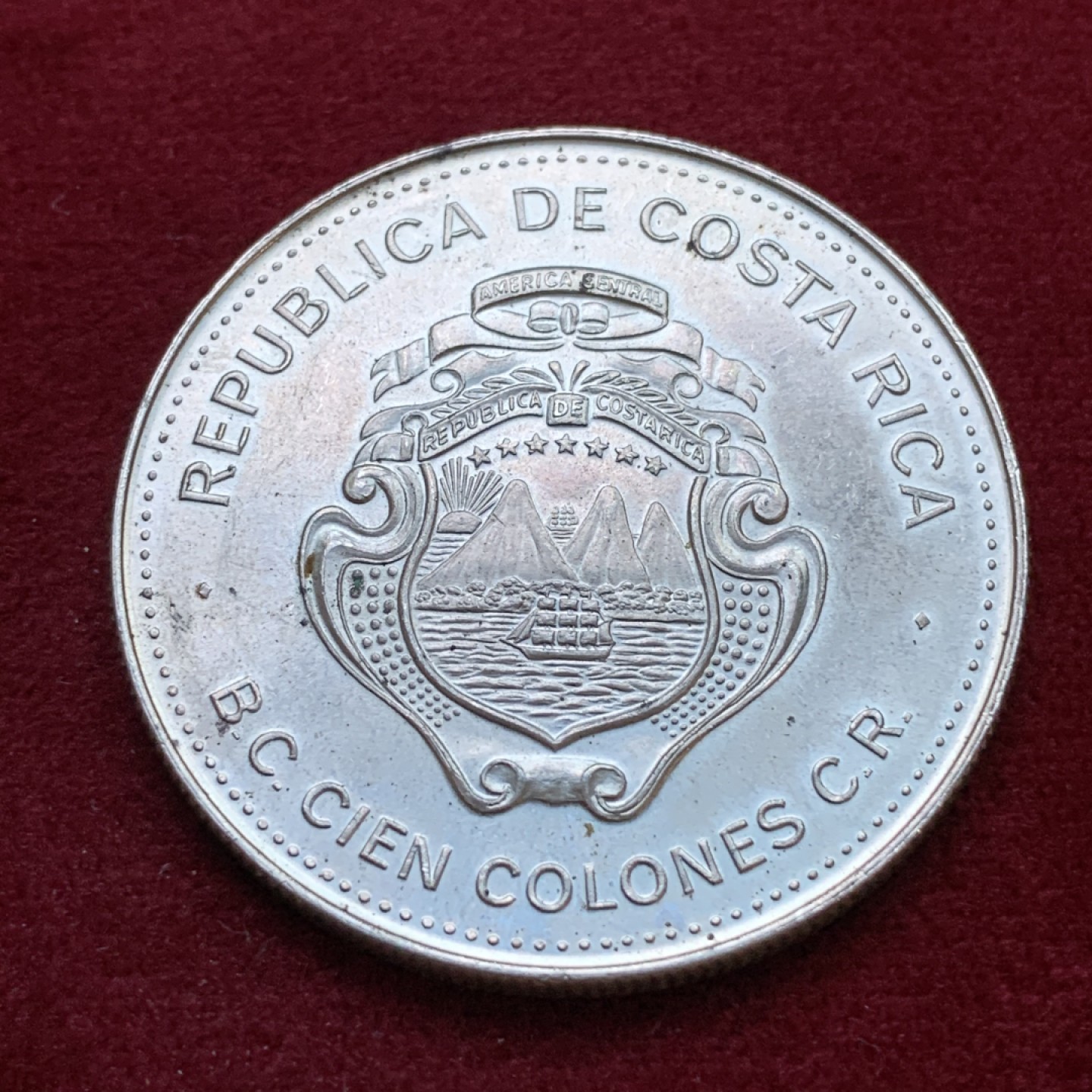 《竞宝斋》第79场-本周日，周一，周四3场拍卖（全场不限金额包邮） 哥斯达黎加1979年 儿童年 100克朗 大银币 35克