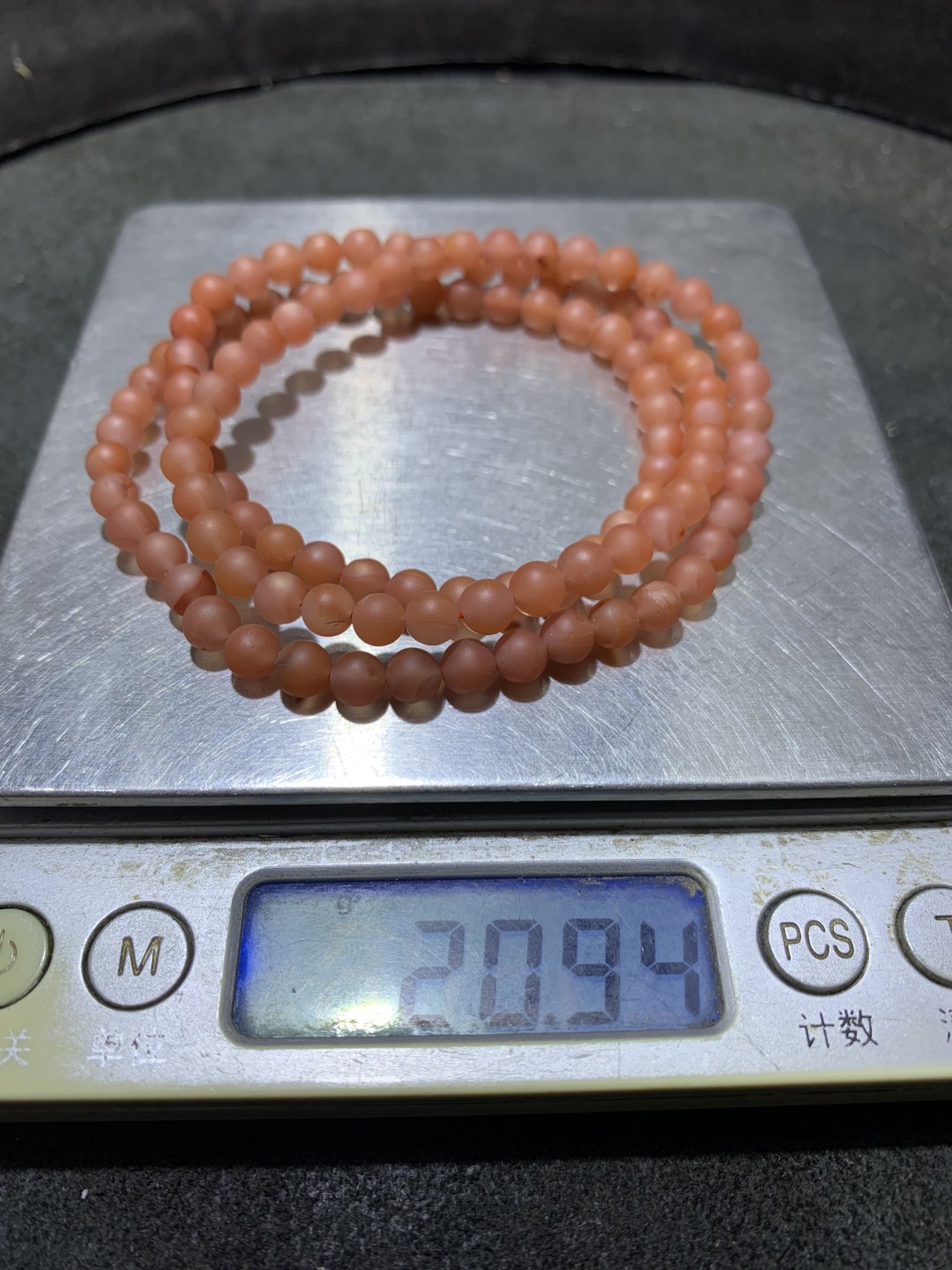 精美高润度保山南红亚光108手串一条，