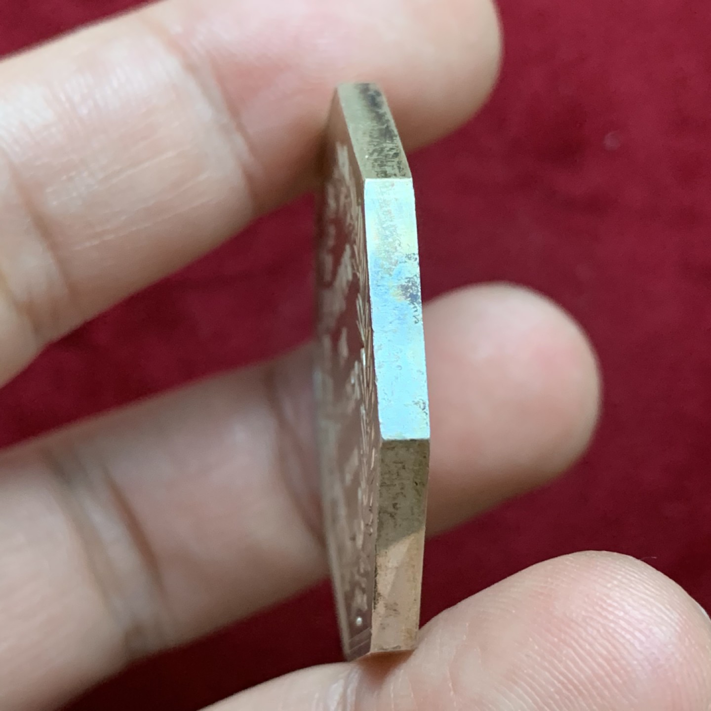 《竞宝斋》第79场-本周日，周一，周四3场拍卖（全场不限金额包邮） 法国 法兰西银行 银制JETON代用币 顶级品相 可以送评 925银 对角40mm直径 重 29.2克