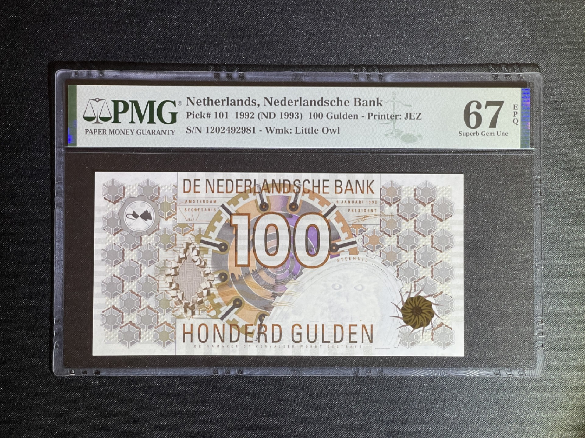 《张总收藏》66期——初版首发 荷兰100盾 PMG67E 1992年 齿轮版