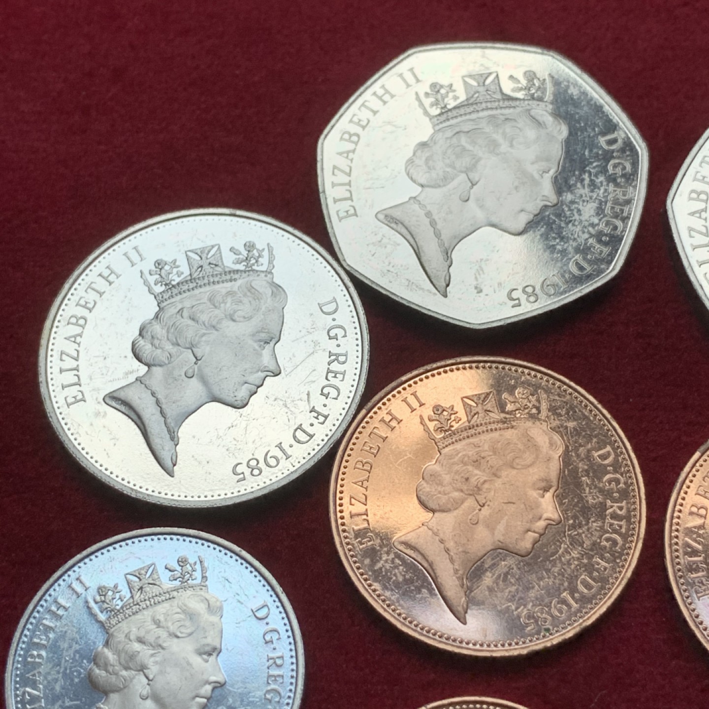 《竞宝斋》第79场-本周日，周一，周四3场拍卖（全场不限金额包邮） 2组一起 英国 1985年 精制币 6枚一组  2组