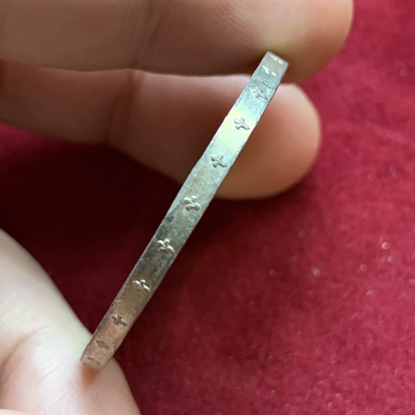 《竞宝斋》第79场-本周日，周一，周四3场拍卖（全场不限金额包邮） 西班牙 1899年 阿方索十三世 5比塞塔双柱 大银币 状态见图