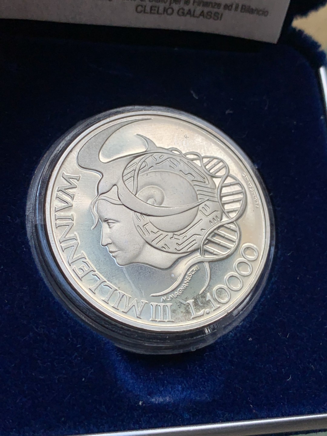 《竞宝斋》第79场-本周日，周一，周四3场拍卖（全场不限金额包邮） 原盒证书 圣马力诺 1999年 千禧年纪念 10000里拉 精制大银币 稀少