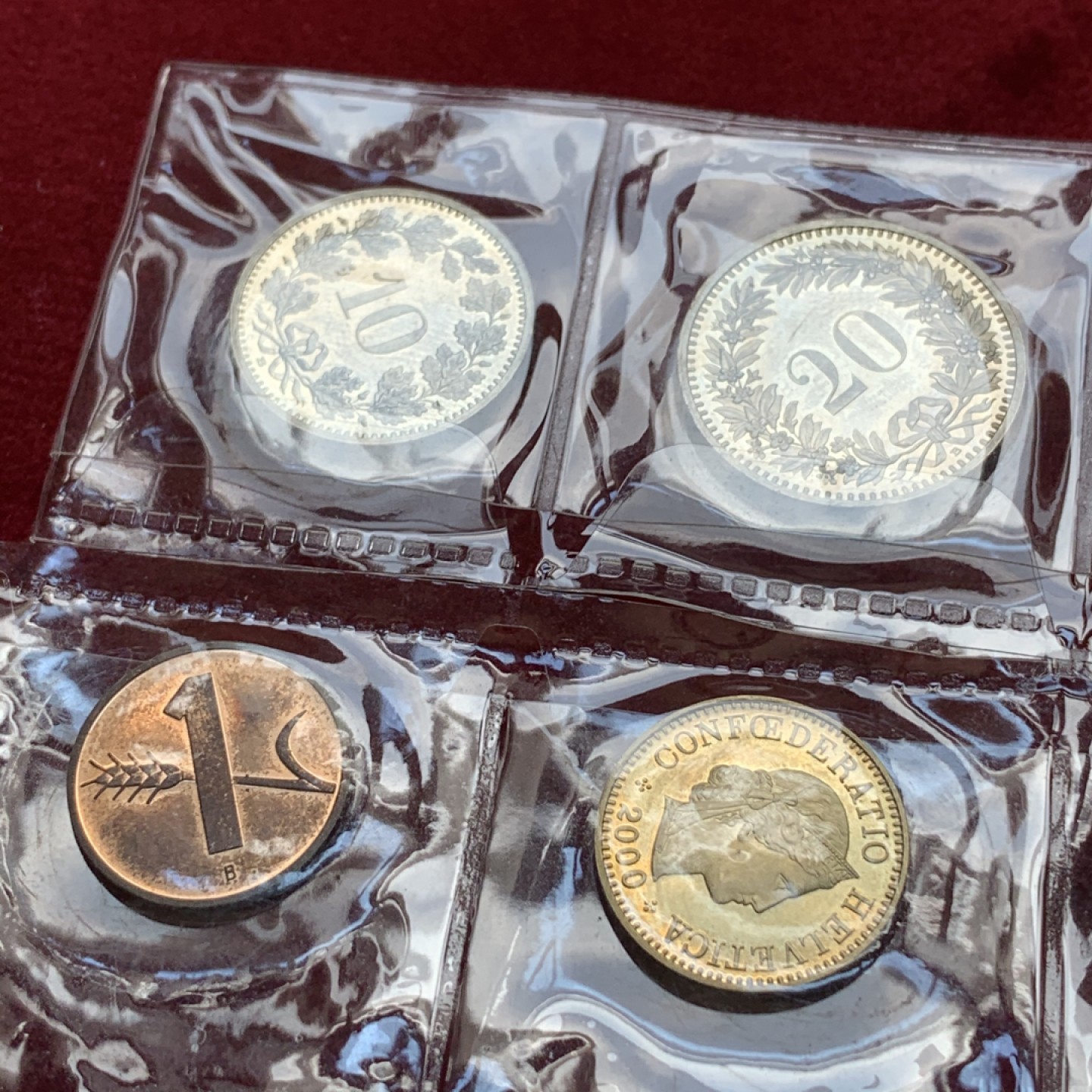 《竞宝斋》第79场-本周日，周一，周四3场拍卖（全场不限金额包邮） 瑞士 2000年 2001年 套币各一组