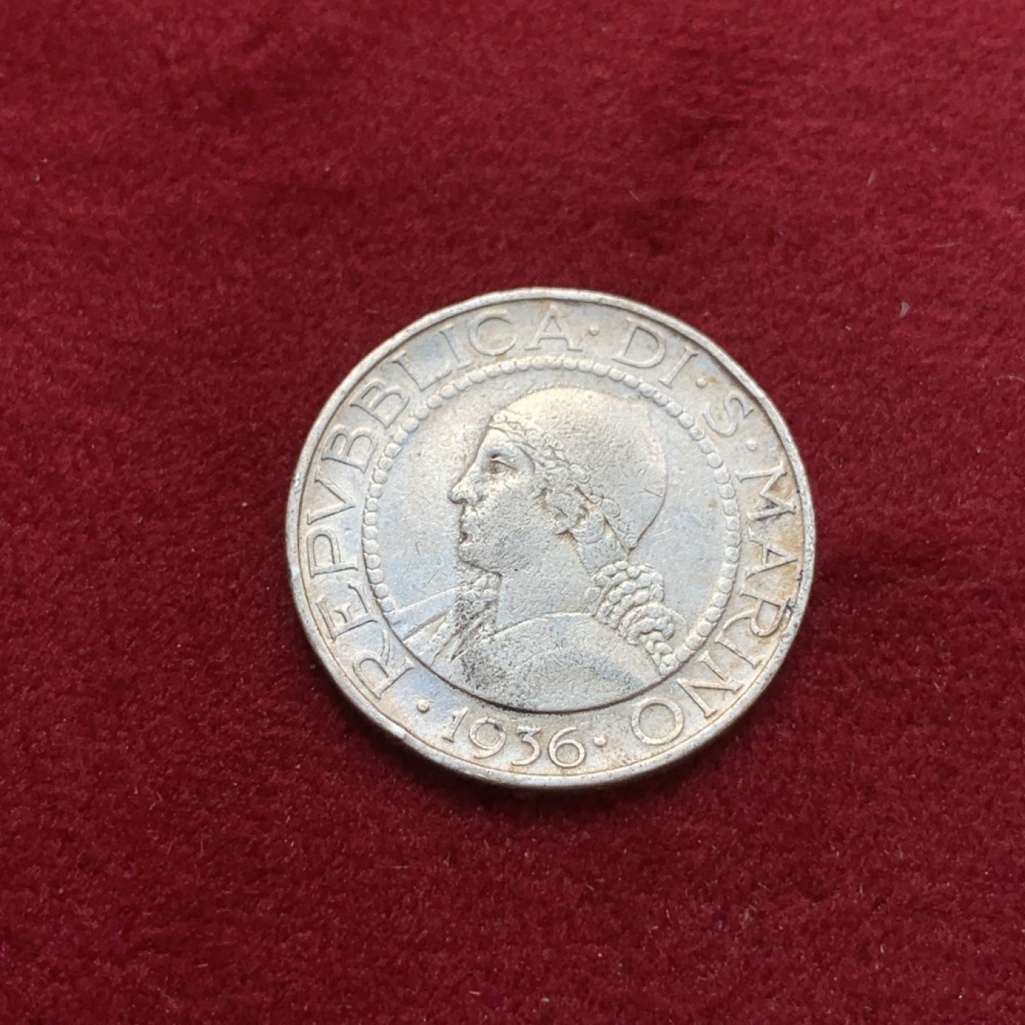 《竞宝斋》第79场-本周日，周一，周四3场拍卖（全场不限金额包邮） 圣马力诺 1936年 女神半身像 5里拉 银币