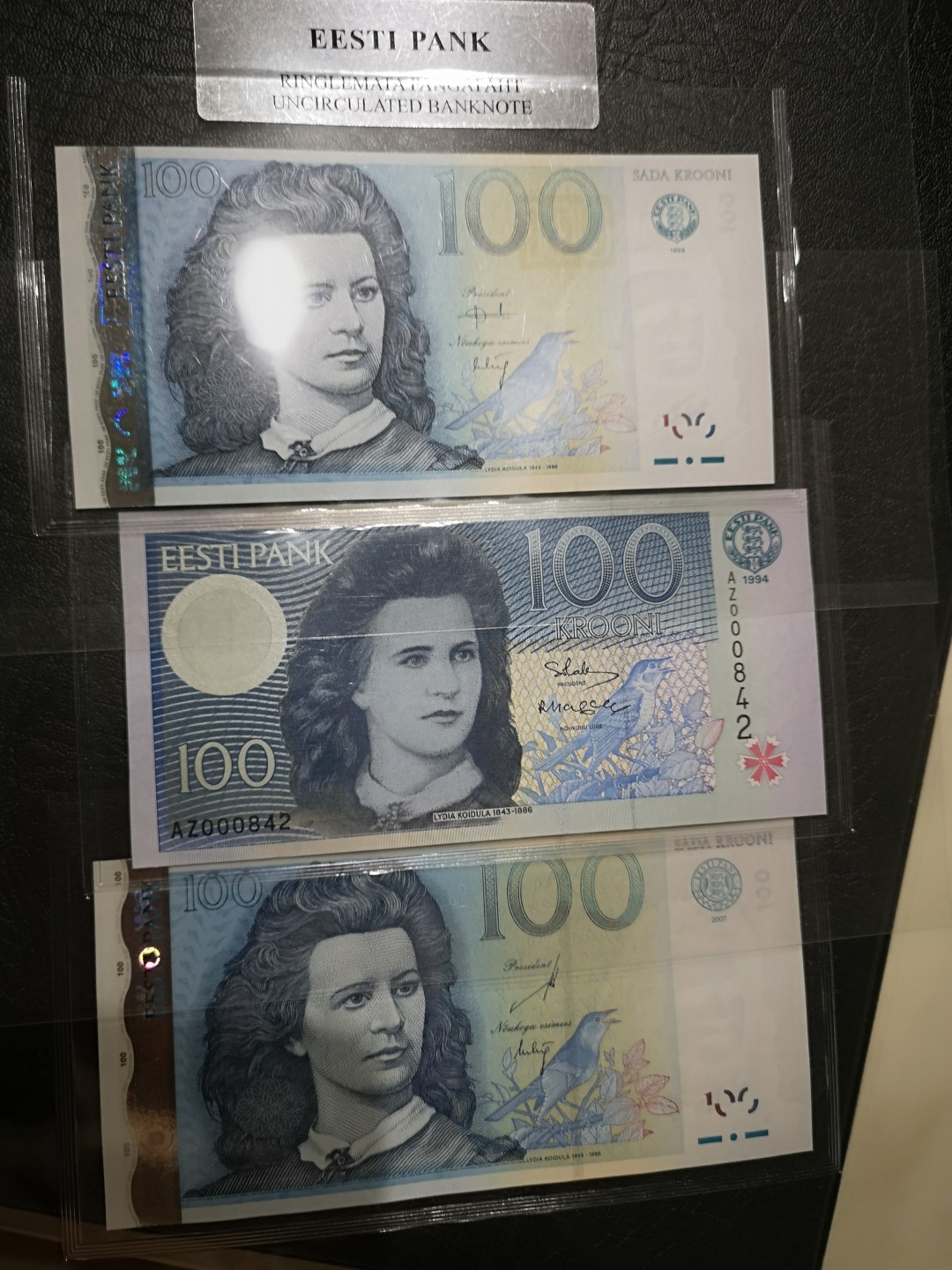 《外钞收藏家》第一百九十二期 爱沙尼亚100克朗1994、1999、2007三个年份 银行原封