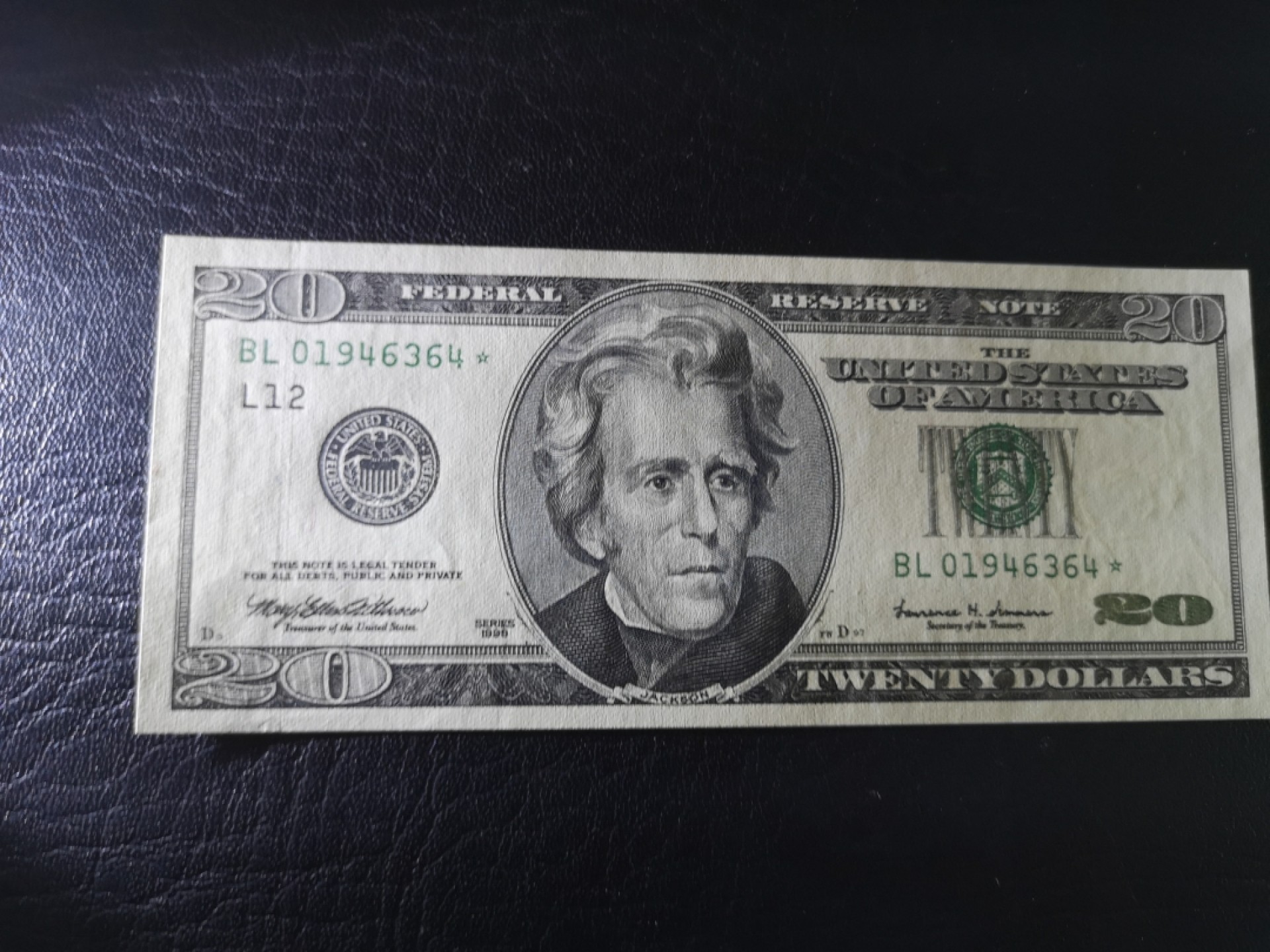 《外钞收藏家》第一百九十二期 1999年美国20美元 全新UNC 补号