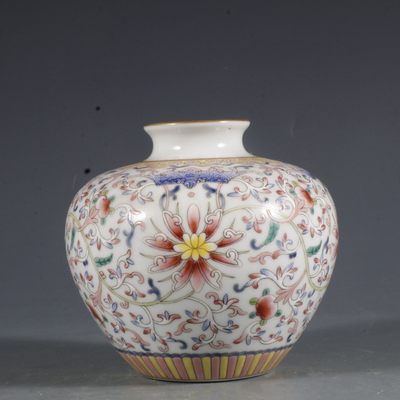 大清乾隆年制 粉彩描金花卉纹苹果尊尺寸：高11.2cm口径4.1cm - 大清乾隆年制 粉彩描金花卉纹苹果尊尺寸：高11.2cm口径4.1cm