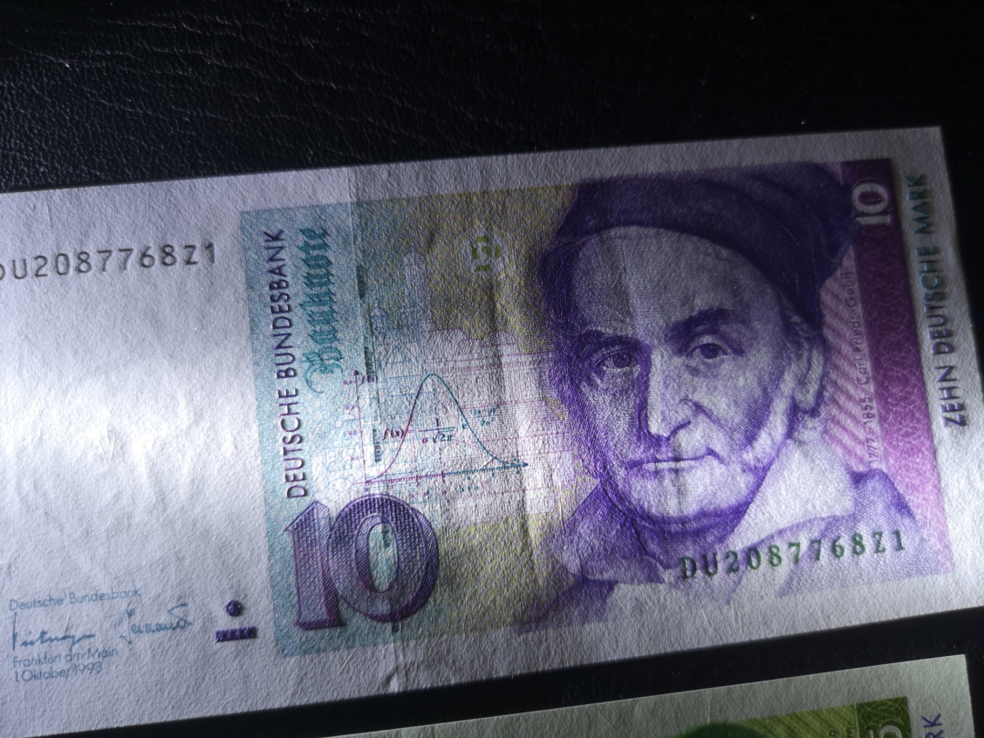 《外钞收藏家》第一百九十二期 德国末版5、10马克 5马克全新 10马克有些瑕疵 如图